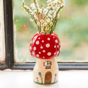 Adorable Mini Mushroom Bud Vase – Whimsical Floral Decor for Small Spaces