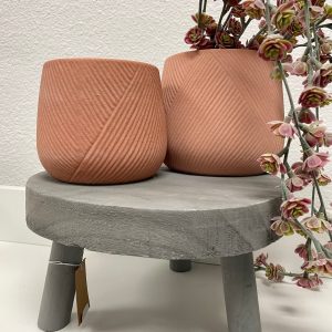 Handcrafted Engraved Stoneware Planter - Elegant Artisan Clay Pot for Home Decor